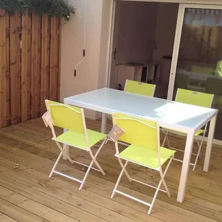 Les Logis Du Petit Apartment