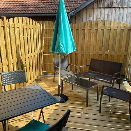 Les Logis Du Petit لا تاسْتْ دو بوك